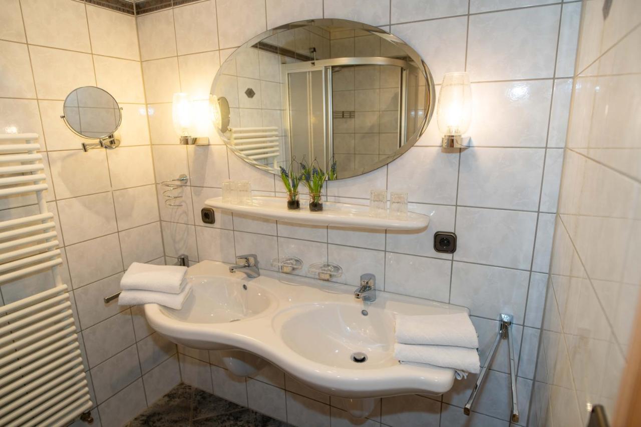 Knoglerhof Inkl. Chiemgaukarte Apartment โรพอลดิง ภายนอก รูปภาพ